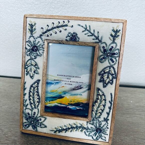 Boho Floral Beaded Fabric Indian Wood Picture Frame 4x6 - Picture 2 of 5